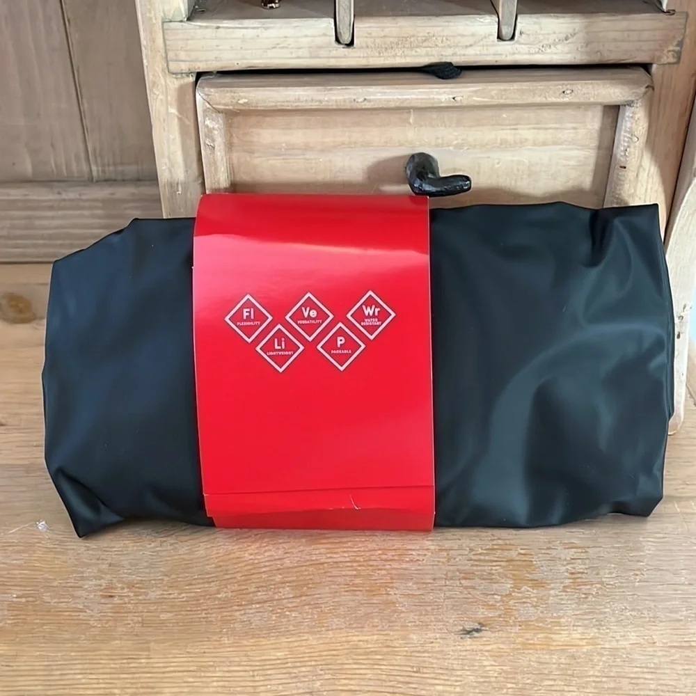 American Airlines Cole Haan Amenity Kit Bag NWT 2018 Red Black Filled